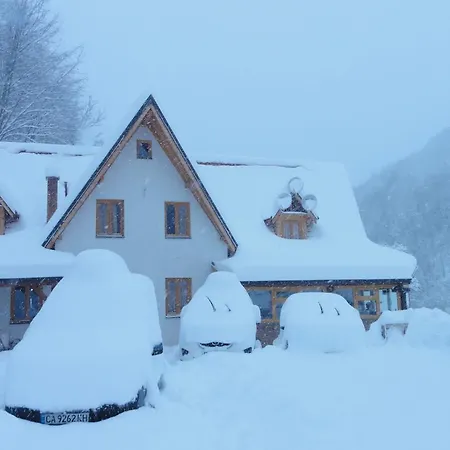 Апартаменты Staroplaninski Crni Vrh