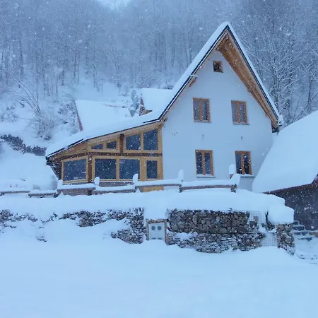 Staroplaninski Апартаменты *