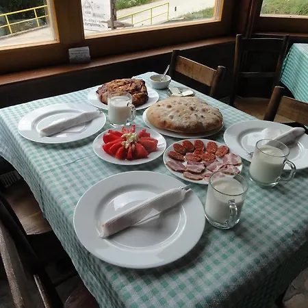 Staroplaninski Апартаменты